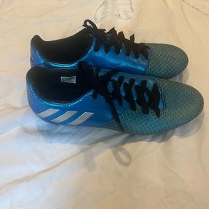 Adidas Messi 16.2 mens soccer cleats Sz 10.5 EUC